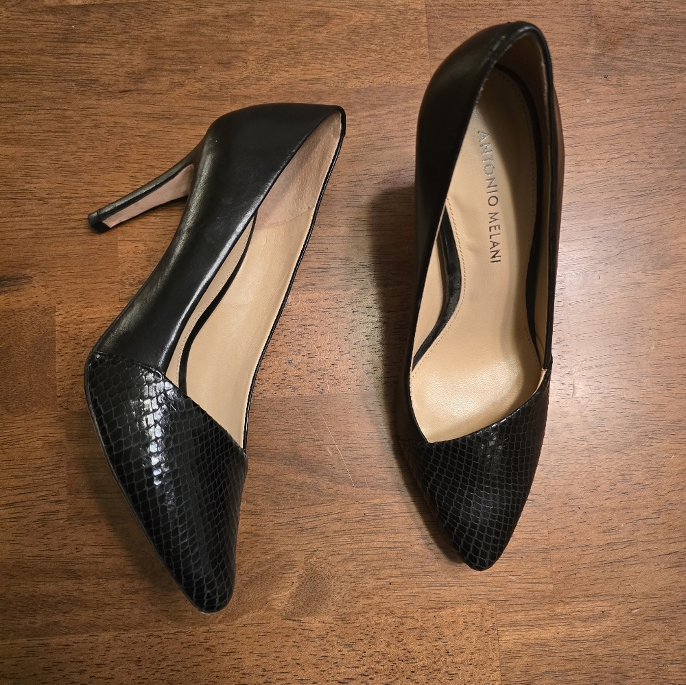 ANTONIO MELANI Clarete Black Leather Heels With Asymmetrical Textured Toe - Picture 7 of 8